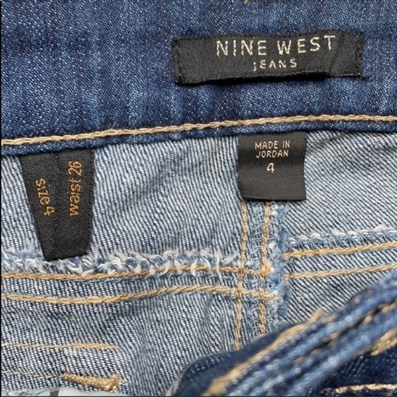 Nine West Jeans Size 4 Denim Flare wide leg Size 4 / 26 - Picture 4 of 9